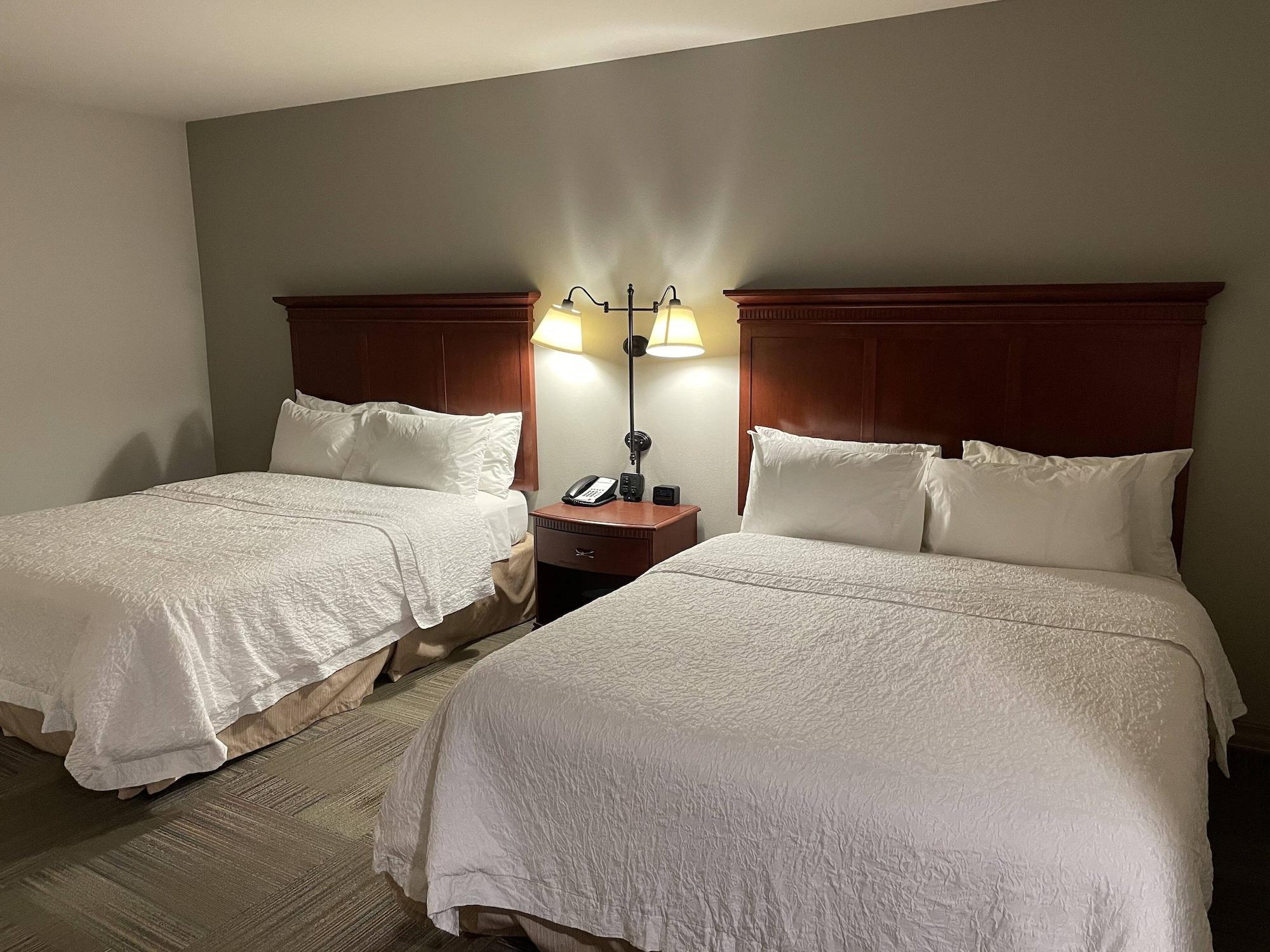 Hampton Inn & Suites Rifle Luaran gambar