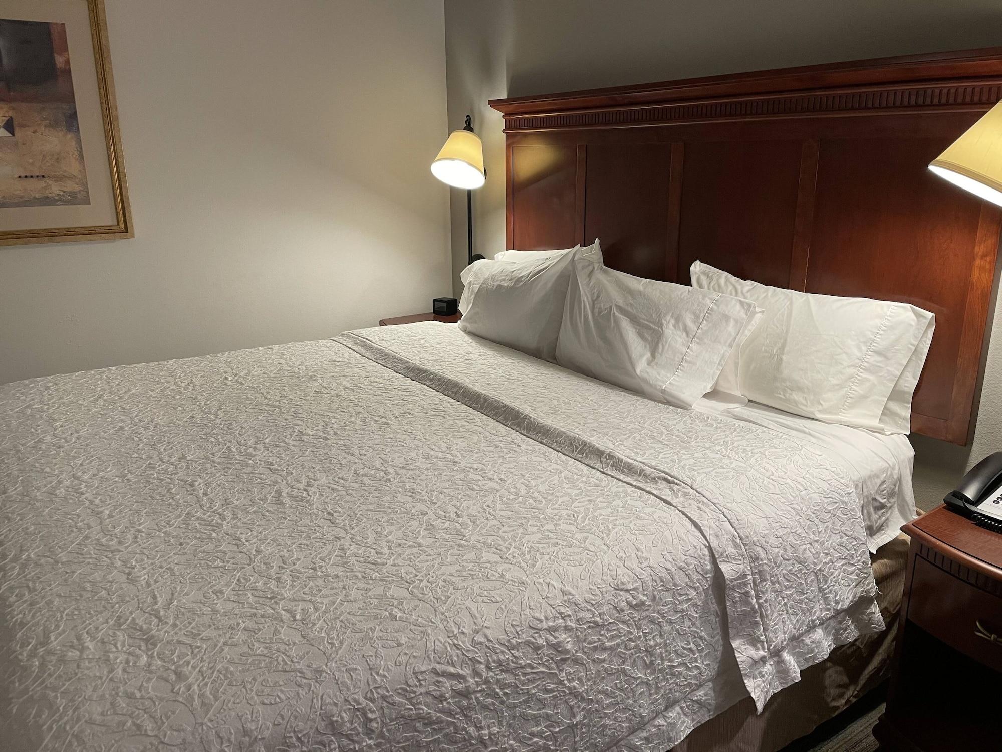 Hampton Inn & Suites Rifle Luaran gambar