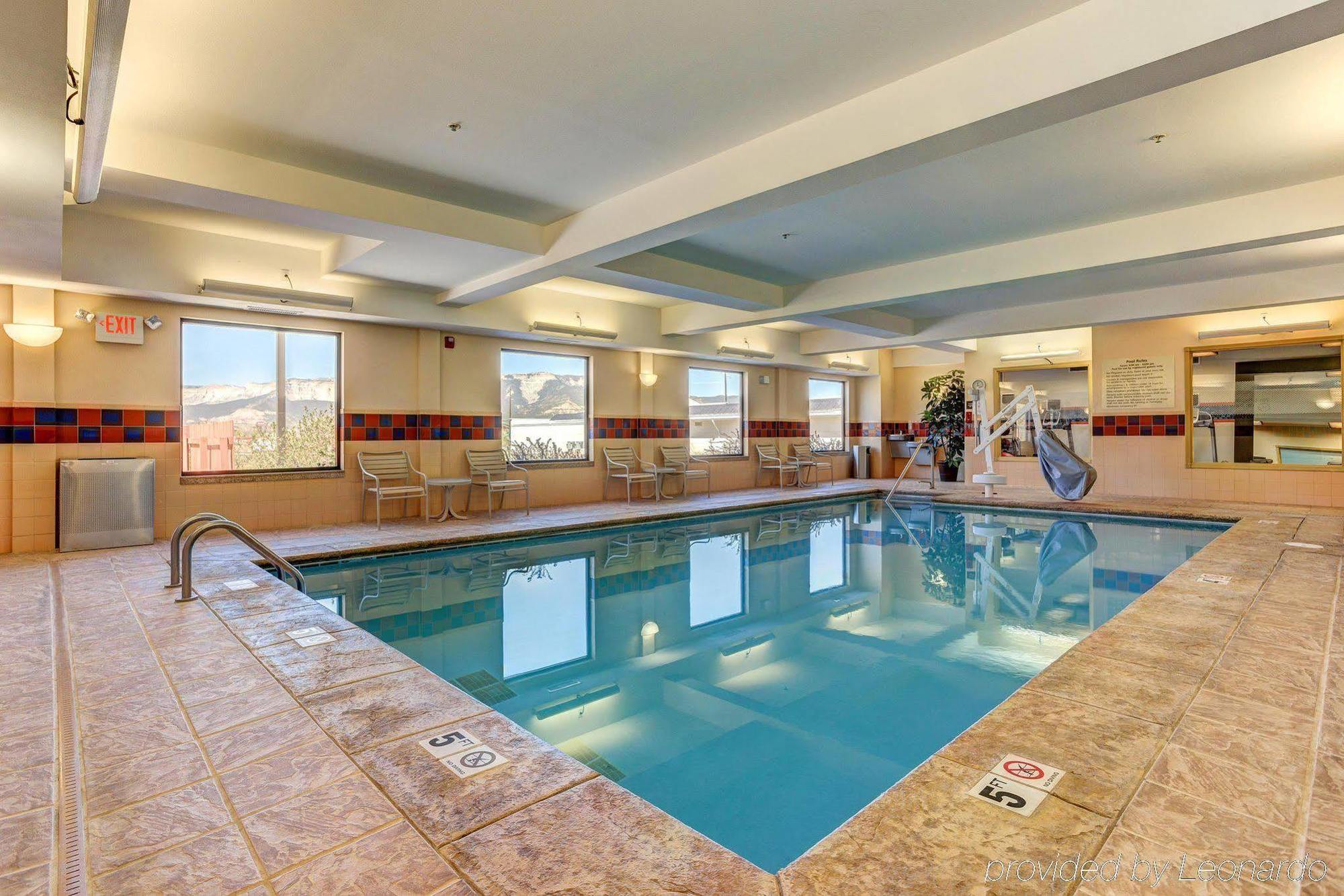 Hampton Inn & Suites Rifle Luaran gambar